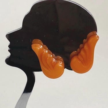 Antique Art Deco 1930s Butterscotch Bakelite Angel wing shape Screw back earrings flapper by BakeliteBa