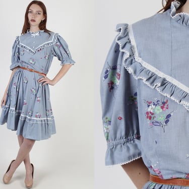 Vintage 70s Chambray Dress, 1970s Romantic Tiny Floral Country Outfit, Womens Puff Sleeve Square Dance Circle Skirt Mini Dress 