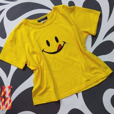 ICONIC Vintage 90s Yellow Smile Face T-Shirt by Joe Boxer 