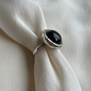 black stone onyx, silver ring R120