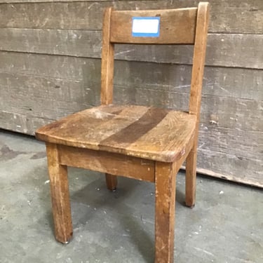 Antique Oak Children’s Chair (Tacoma)