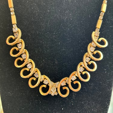 Vintage Curled Gold and Diamond Rhinestone Necklace 