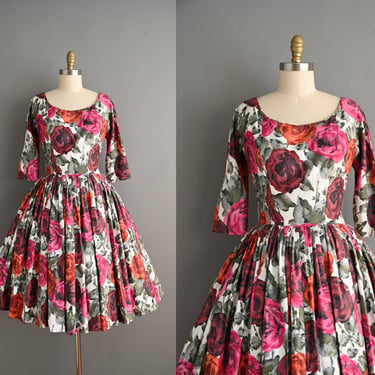 vintage 1950s Suzy Perette Rose Print Cotton Dress - Small Medium 