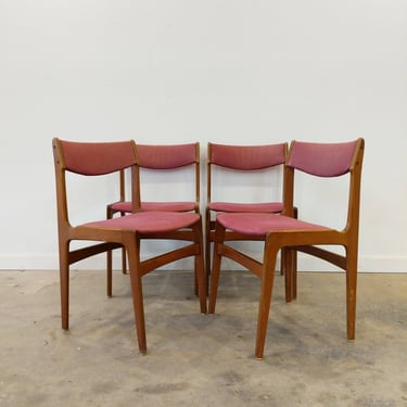 Set of 4 Vintage Danish Modern Dining Chairs 