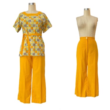 1970s pantsuit, 70s 2 piece set, vintage outfit, novelty print, trees and fruit, mod style, high waist pants, tunic top, cotton 