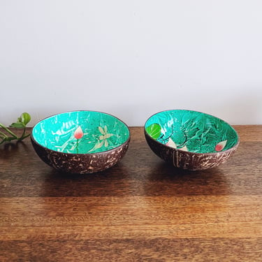 Vintage Vietnamese Painted Coconut Bowls - Set of 2 