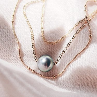 Floating Tahitian Pearl Layering Necklace Set, 3 Necklace Set, Necklace Gift Set, gold pearl necklace, layered necklace set, hawaii jewelry 