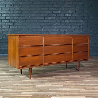 Mid-Century Modern 9-Drawer Walnut Dresser by Dixie, c.1960’s 