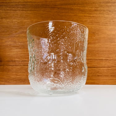 1966 Oiva Toikka Fauna bowl / MCM Finnish crystal vase with animal scenes / mid-century clear glass dish by Nuutajärvi Iittala Arabia 