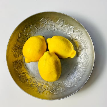 Vintage aluminum bowl, Everlast Metal Products Corp, hand forged, for catch all, fruit bowl, mid century, farmhouse kitchen decor, gift 