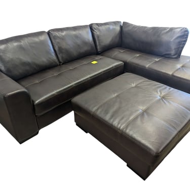 Leather Sectional w/ Ottoman