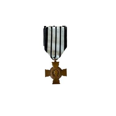 1939-1940 French Croix Du Combattant Medal 