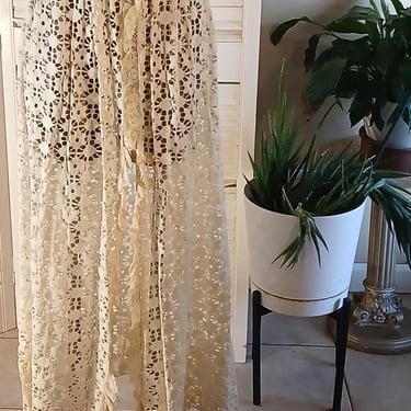 Vintage 60s/70s White Cotton Lace Boho  Maxi Overskirt / RARE 