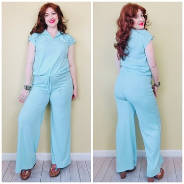 1970s Vintage Mint Green Sears Poly Knit Set / 70s / Seventies Disco Cap Sleeve Blouse and Flared Pants Leisure Suit / Large - XL 