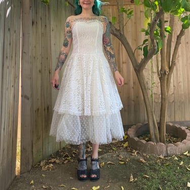 Vintage 1980’s White Lace Dress 