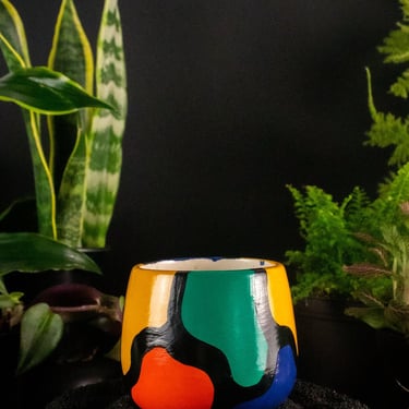 Round Planter Pot | Ceramic | Design: For The 90s 