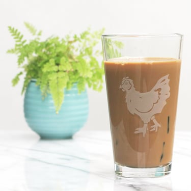 Chicken Pint Glass - mother hen dishwasher safe etched glassware for gardeners 
