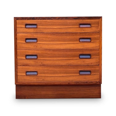 Brazilian Rosewood Chest by Hundevad of Denmark, Circa 1960s - *Please ask for a shipping quote before you buy. 