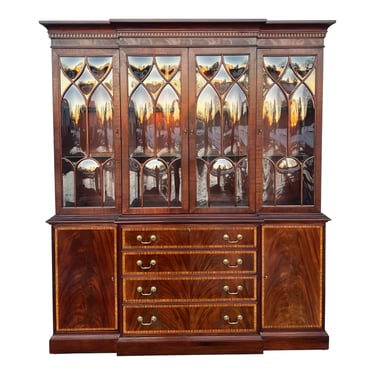 Ethan Allen Georgian Bubble Glass Mahogany Breakfront China Cabinet 