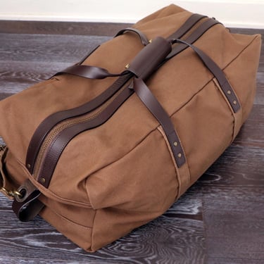Lands’ End LEATHER & Canvas Brown Duffel Bag LARGE Carry on STRONG Case Luggage 