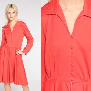 70s Mini Dress Red Dagger Collar Dress High Waisted Button Up Plain Secretary Day Dress Long Sleeve Minidress Retro Vintage 1970s Medium M 