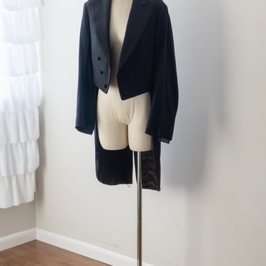 Size L, 1910s Antique Black Wool Tail Coat 