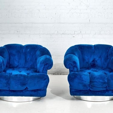 Pair Swivel Lounge Chairs on Chrome Plinth Base, Adrian Pearsall 1970