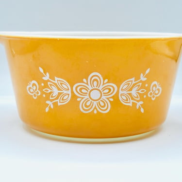 Vintage Pyrex White Butterfly Golden Bright Yellow Casserole Round Baking Dish Replacement 473 by LeChalet