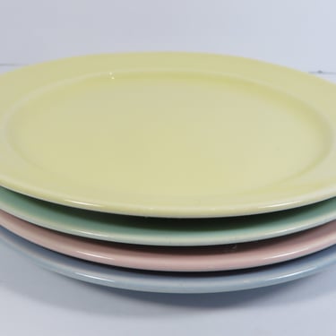 Mid Century 1940's Pastel Lu-Ray Bread and Butter Plates - Set of 4 Vintage Taylor Smith and Taylor Lu Ray Pastel China Small Side Plates 