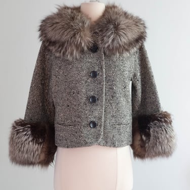 Luxurious 1960's Wool Tweed Jacket With Fur Collar / Medium