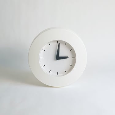 Vintage IKEA Kvarta Wall Clock, designed by Henrik Preutz , White Plastic, Postmodern 1990's 