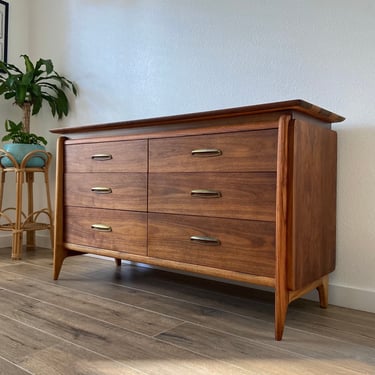 Vintage Mid Century Walnut Dresser Credenza by Drexel’s Projection Collection *Local Pick Up Only 