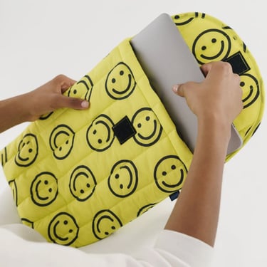 Puffy Laptop Sleeve 16" - Yellow Happy