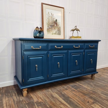 Available!! Blue solid wood Buffet / Tv stand / Sideboard 