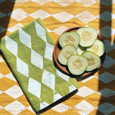 linen dinner napkins. diamonds on chartreuse green. hand block printed. placemats / tea towel. hostess gifting. birthday dinner party decor. 