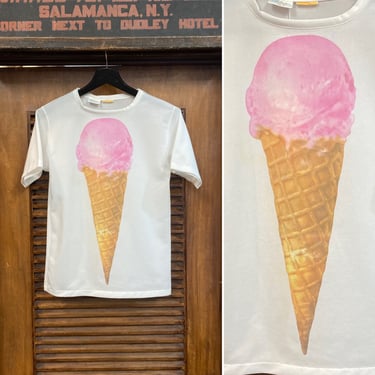Vintage 1970’s Ice Cream Photo Mod Disco Poly Knit T-Shirt, 70’s Tee Shirt, Vintage Clothing 