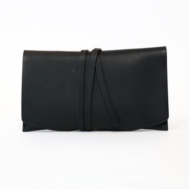 SALE // Simple Wrap Clutch // Black