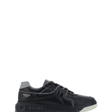 Valentino Garavani Men One Stud Sneakers