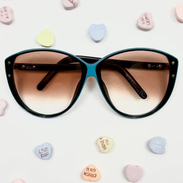 Black and Teal Dior Sunnies