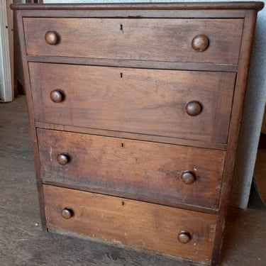 Vintage Oak Dresser withSecretary, 35.25 x 19.5 x 41.25