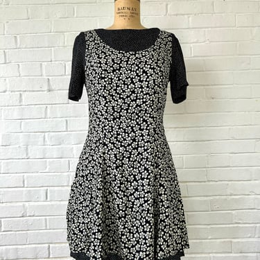 1990's Size 4 Polka Dot and Floral Skater Dress 