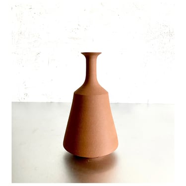 SHIPS NOW- Angular Stoneware Bud Vase, Raw Unglazed Terra Cotta Colored Clay Vase by Sara Paloma Pottery. Desert Earth Tone Modern Floral 