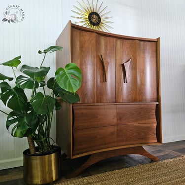 Vintage Sculpted Walnut Highboy Dresser by Red Lion Furniture Co – Mid Century Modern Tall Chest – Read Full Listing for Shipping Info 