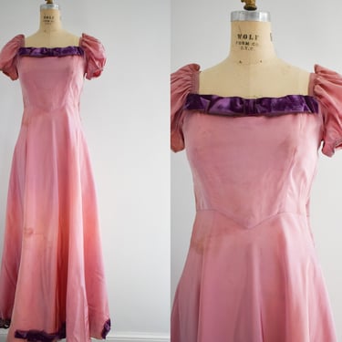 1930s Iridescent Pink Taffeta Gown 