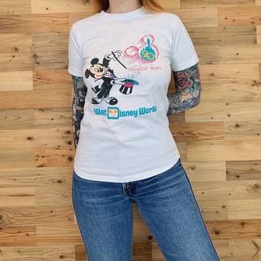 Walt Disney World Vintage 20 Magical Years Mickey Tee Shirt T-Shirt 