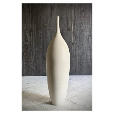 SHIPS NOW- Seconds Sale - Large Stoneware Teardrop Bottle in White Matte 