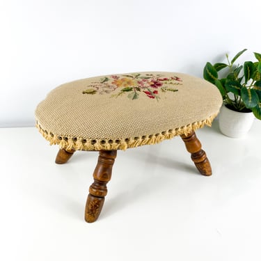 Victorian needlepoint oval footstool, French Countryside, Old Ottoman, Bekins Furniture Stool, Wooden Footstool, Farmhouse Handmade Decor 