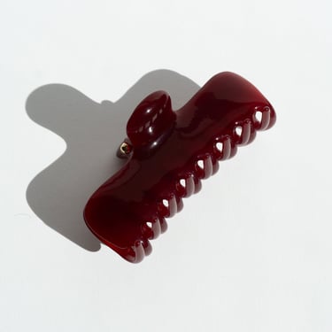 Claw Clip in  Bordeaux