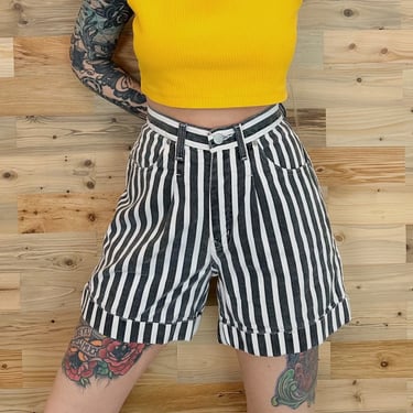 Vintage Pinstriped Jean Shorts / Size 29 