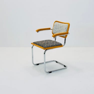 Mid century B32 Cesca armchair by Marcel Breuer  upholstered , bauhaus design for Bene Italy 1980s 